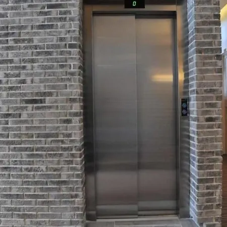 Apartment Bb 301, Zupa