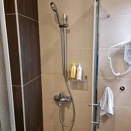 Bb 301, Zupa Apartment